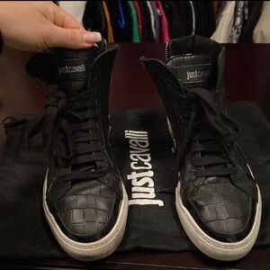 cavalli used trainers